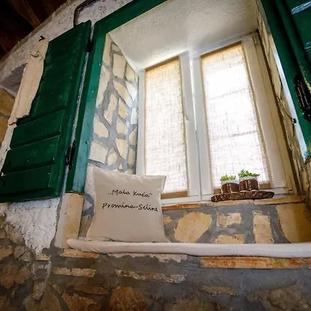 Rural House Mala Kuca-krka National Park * Oklaj