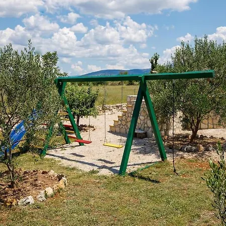 Σπίτι διακοπών Rural House Mala Kuca-krka National Park *