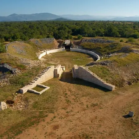 Σπίτι διακοπών Rural House Mala Kuca-krka National Park *